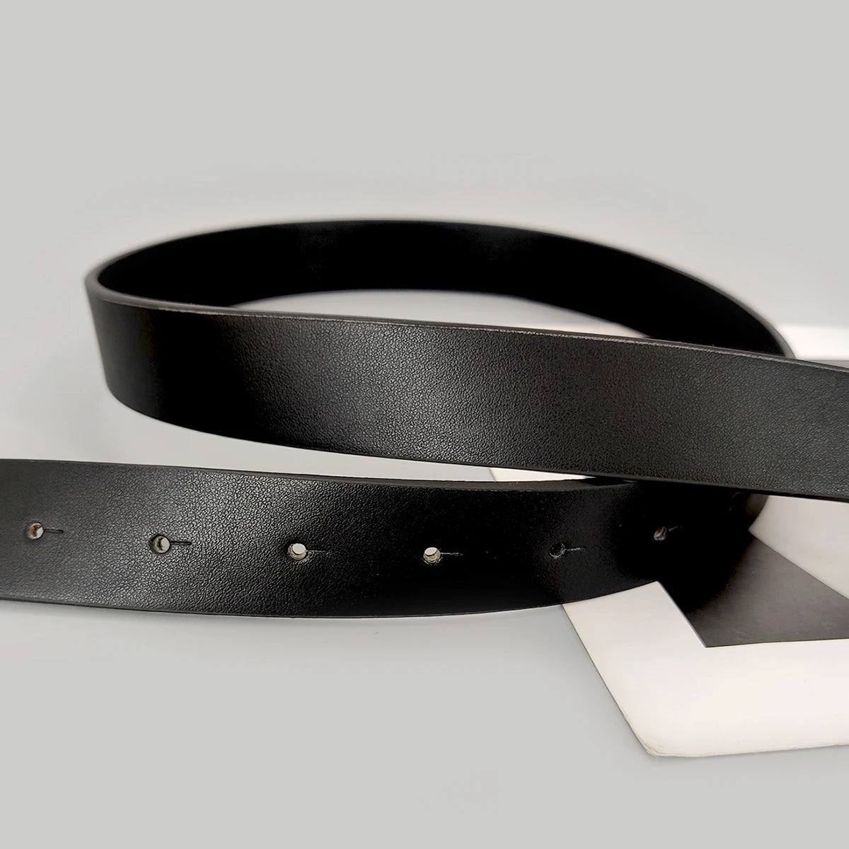 The Neo Curve Belt
